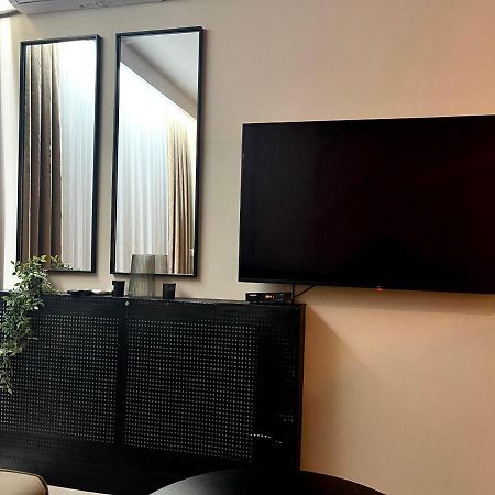 Top Apartment Приштина Экстерьер фото