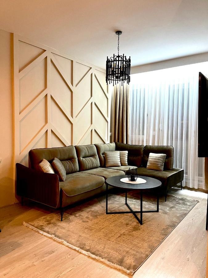 Top Apartment Приштина Экстерьер фото